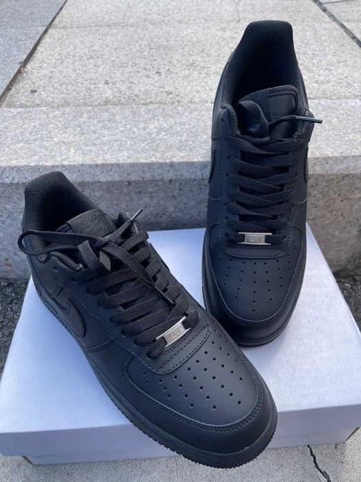 Nike Air Force 1 R.42,5