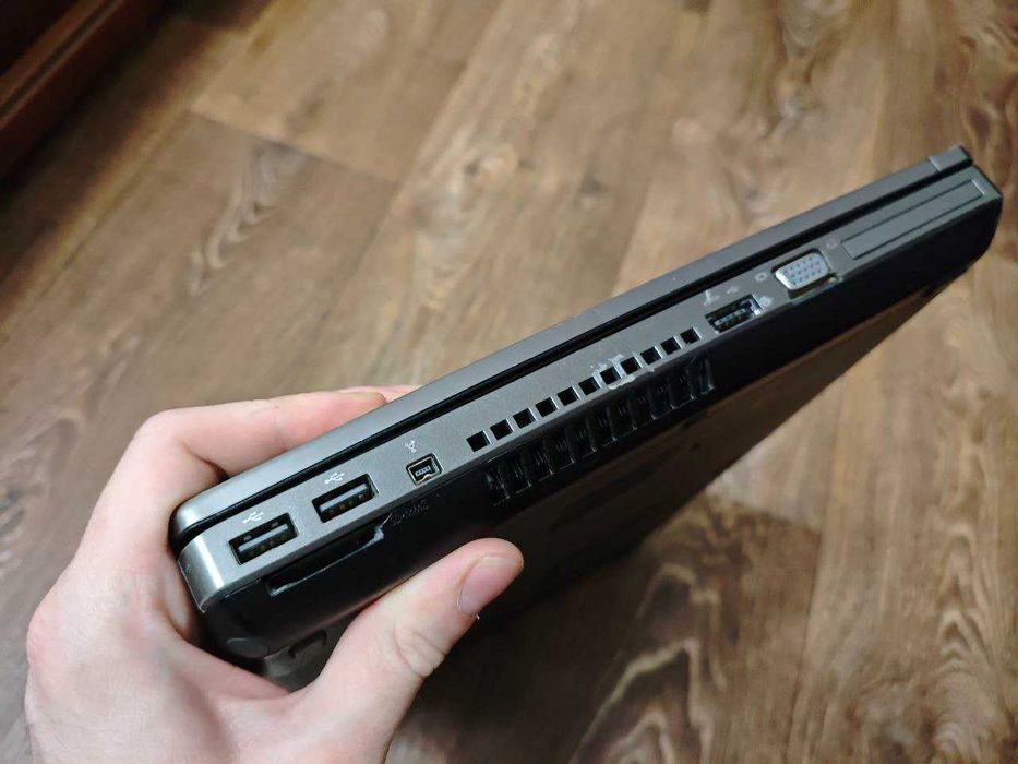 Ноутбук HP 6570p i5/8gb/2 gb Video/120 gb SSD рабочая батарея