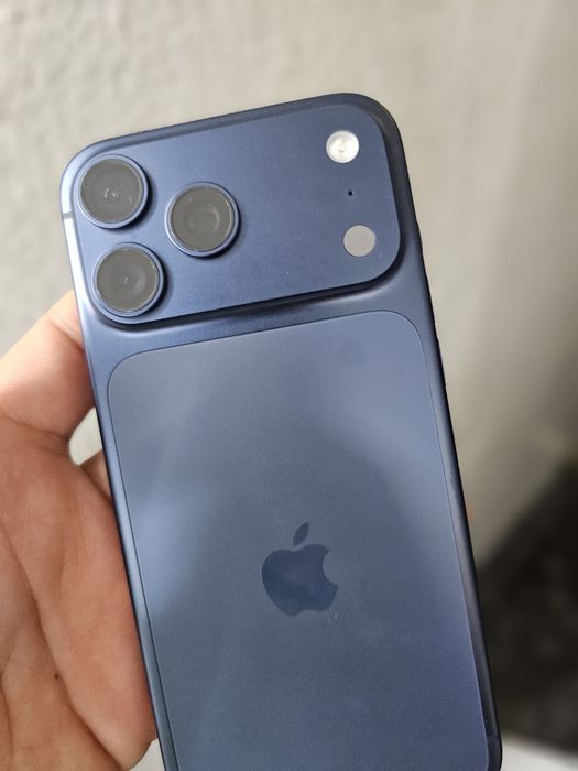 Iphone 17 pro max 256gb 100% 15 ciclos