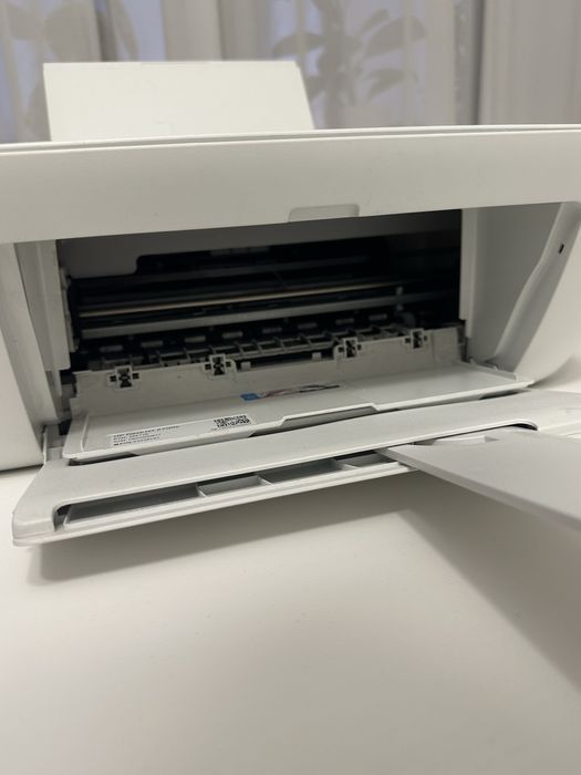 Drukarka wielofunkcyjna HP DeskJet 2710e