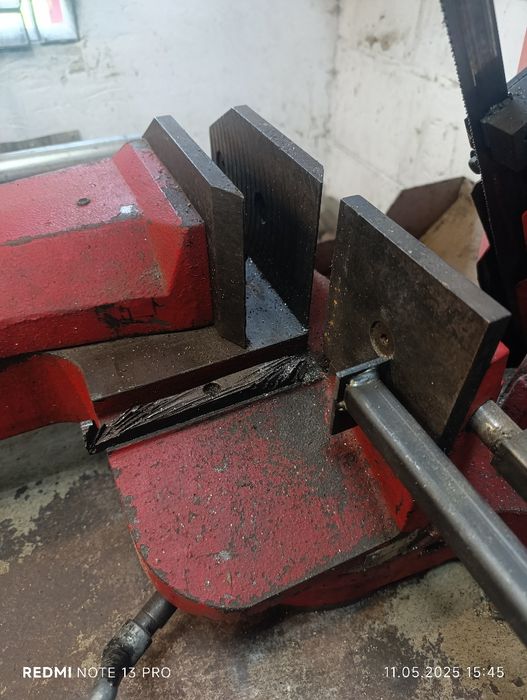 Piła taśmowa do metalu