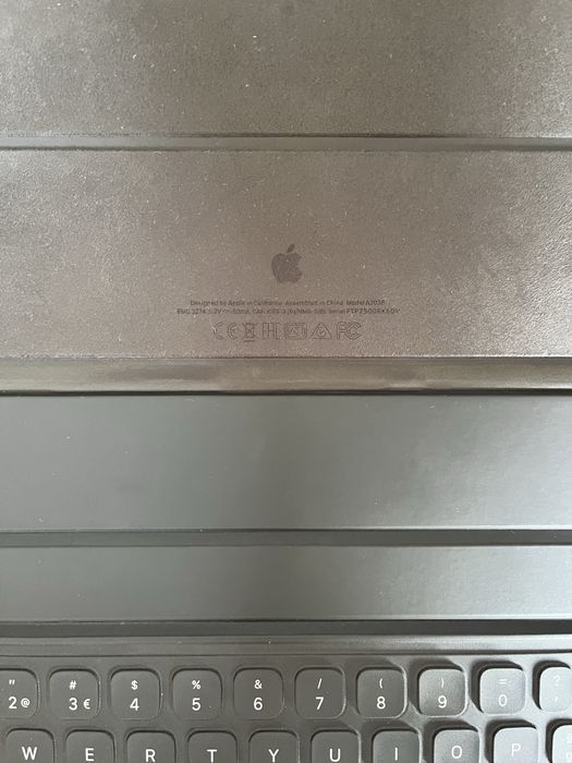 Ipad Pro 11 256GB Wifi + Cellular - excelente estado