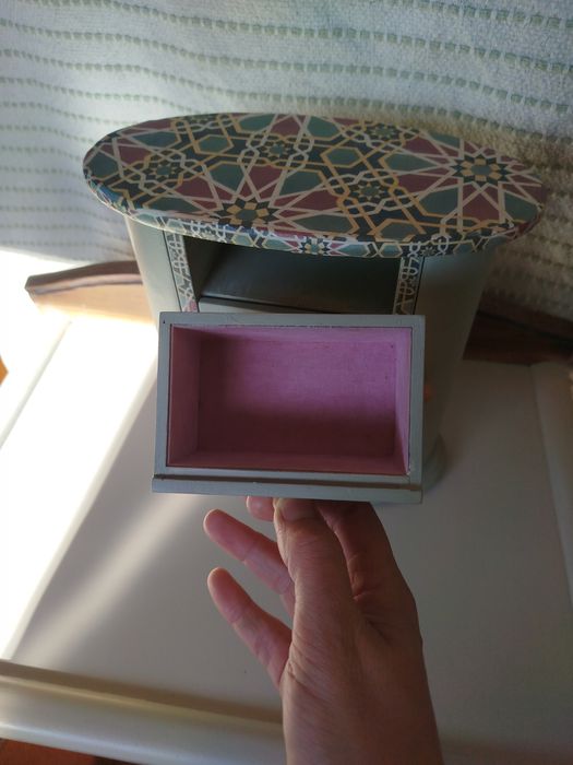 Organizador de jóias restaurado