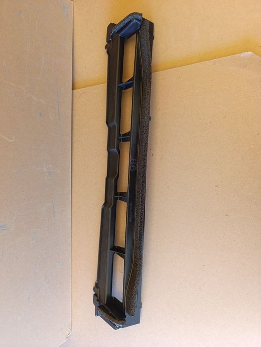 Toyota Corolla E21 C-HR kierownica wlot powietrza