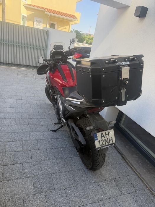 Honda NC705X DCT