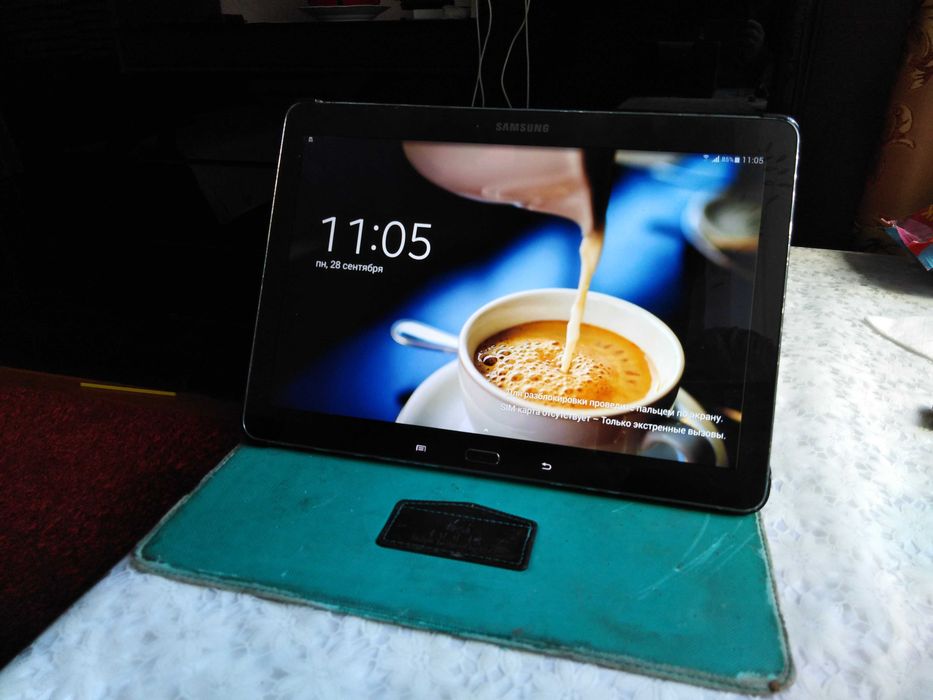 Планшет Samsung Galaxy Tab, 10 дюймів, 3/32 Гб з SIM картою