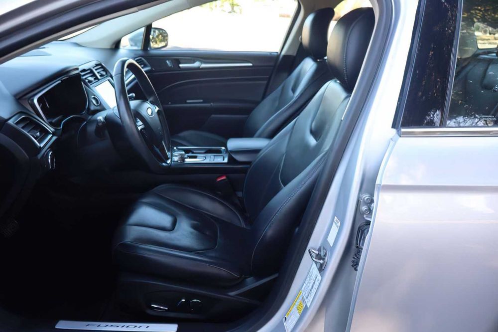 Ford Fusion Titanium      2019