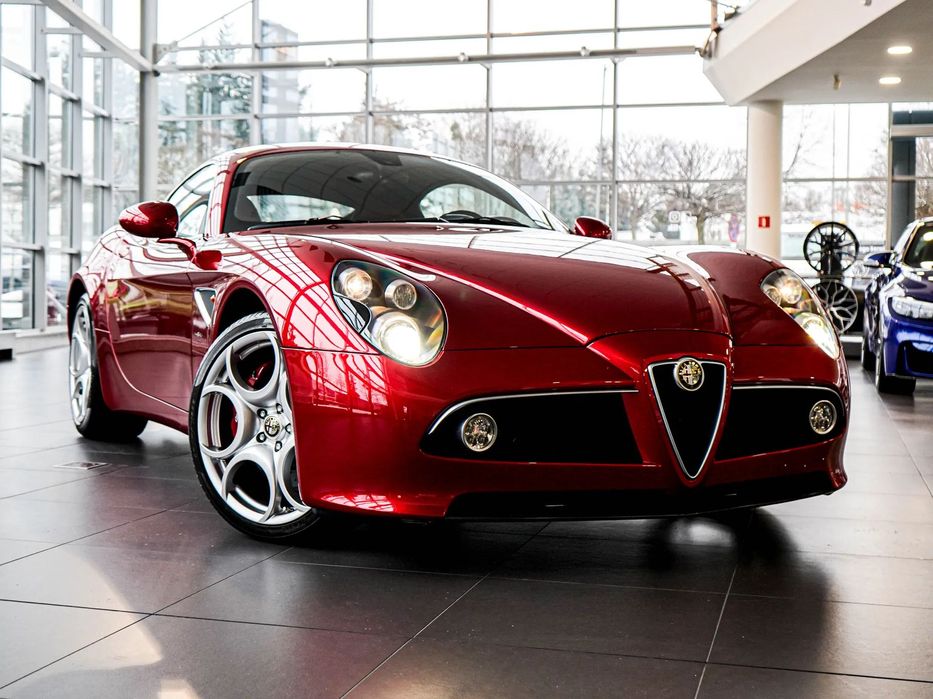 Alfa Romeo  8C Competizione / 4,7 V8 / 970km / Japonia / 1 of 500 /