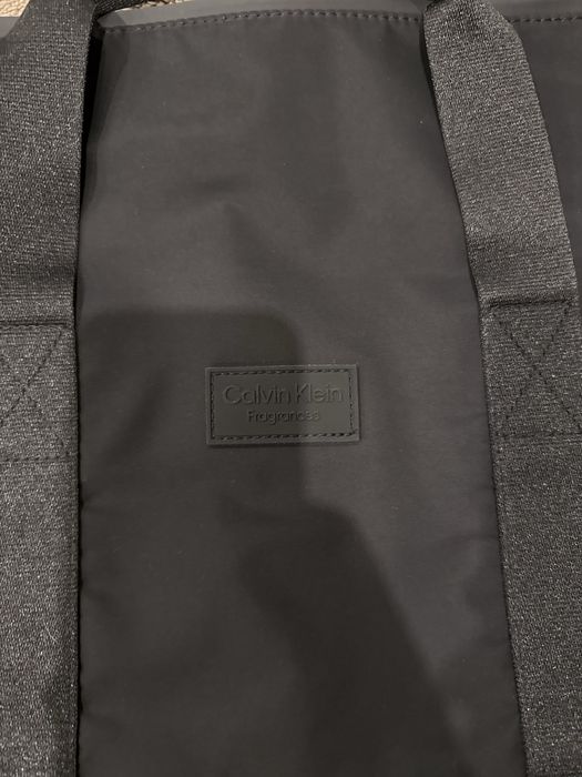 Pokrowiec - torba podróżna na ubrania Calvin Klein