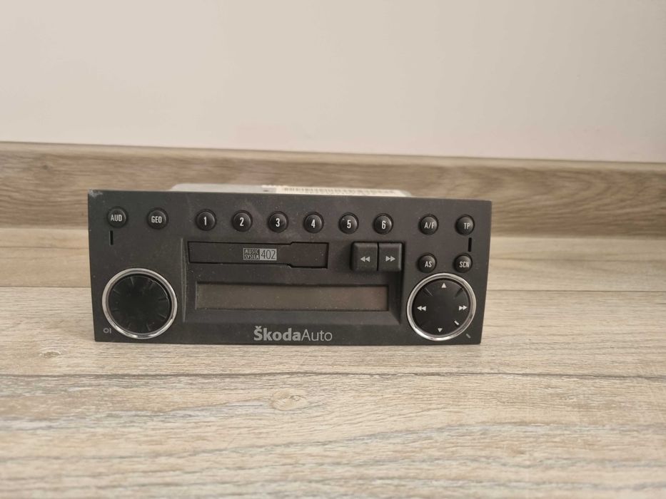 radiomagnetofon samochodowy Skoda AUTO działa bez kodu