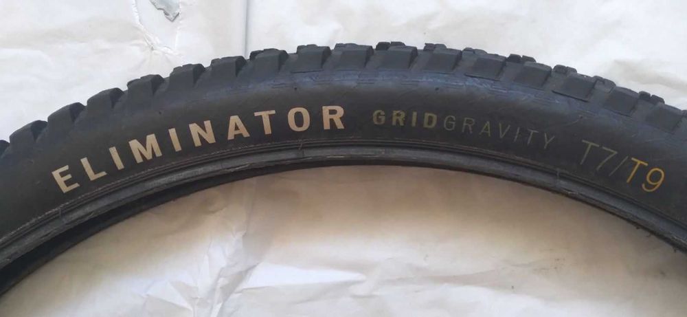 Продам покрышку Specialized 29x2.3 .