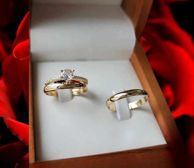 PONADCZASOWE Złote Obrączki Ślubne