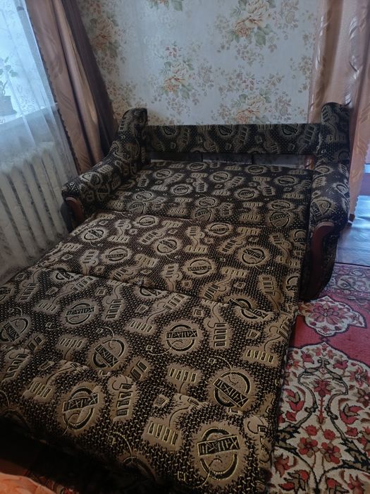 продам диван-канапе