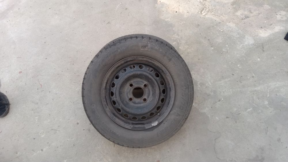 Продам шини 175/70r13