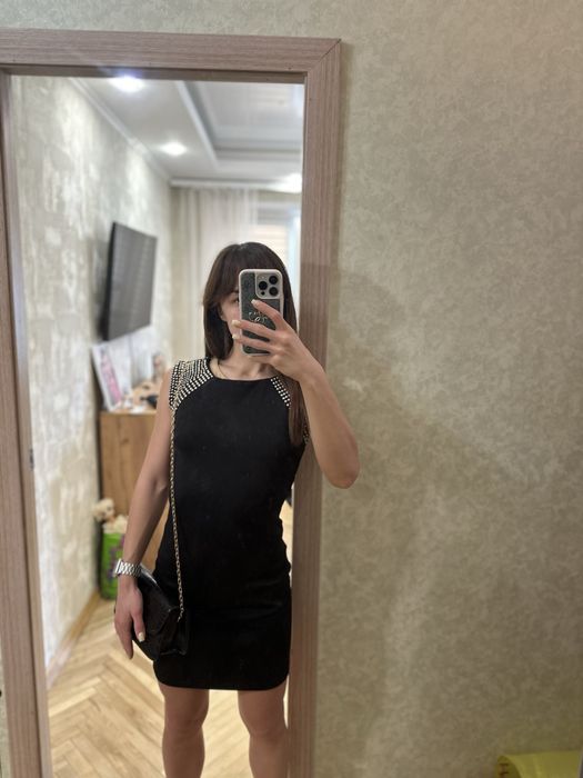 Жіноча класична сукня Kira Plastinina