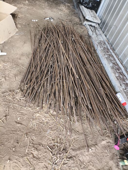 Stal zbrojeniowa fi6 122 kg 500x110cm + 40 strzemion + drut do łączeni