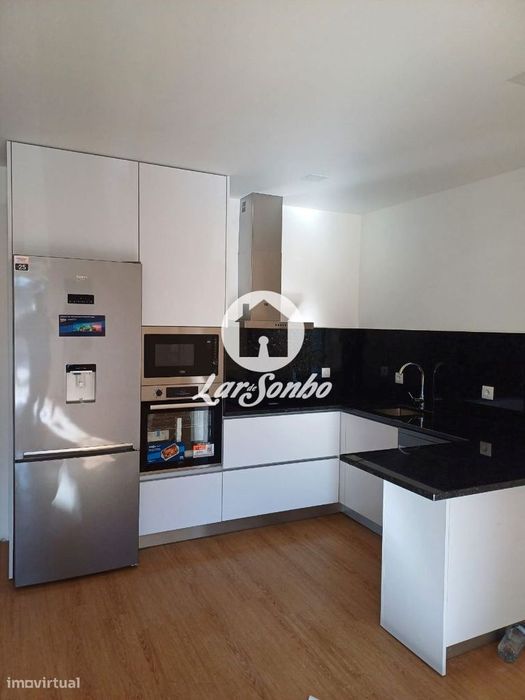 Apartamento Duplex em Barcelos — Durrães E Tregosa, Braga