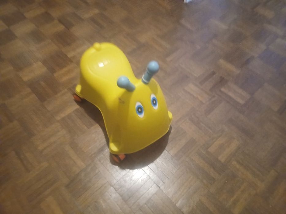Carrinho bébé dar pes