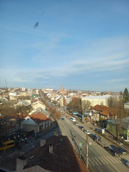 Продаж 3-Новобудови  в Центрі Міста