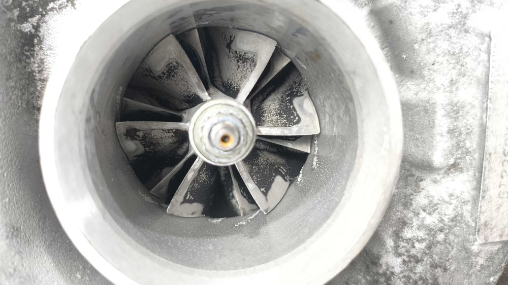 TURBO BMW GT2260V M57D30 / M57N2 231/235cv Serie 3/5/7/X (E9x/E6x/X5)