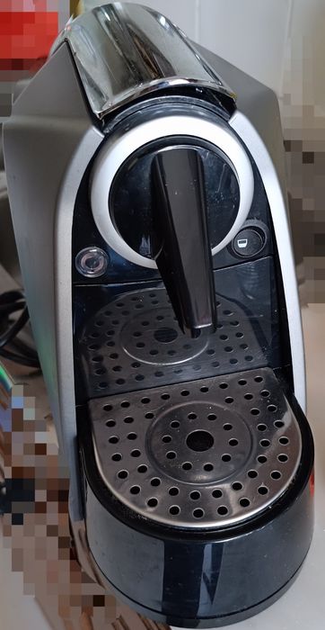 Máquina Café Continente, compatível com cápsulas Nespresso