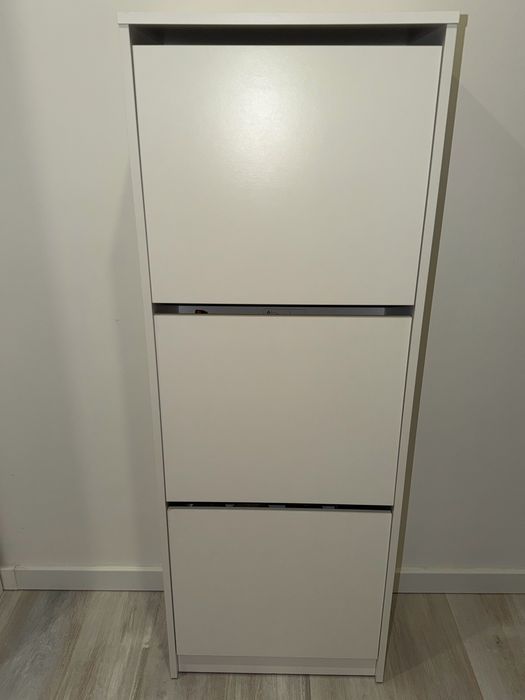 Sapateira do ikea branca