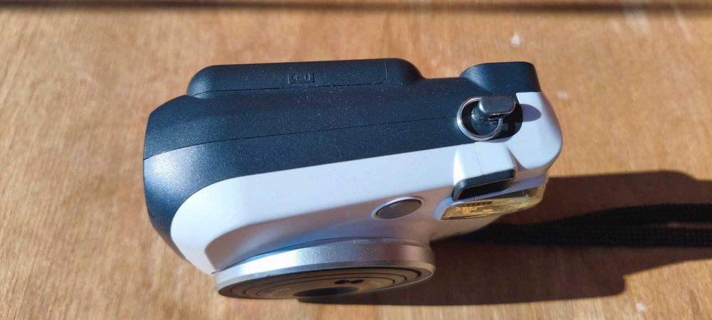 Фотоапарат Fujifilm INSTAX Mini 70