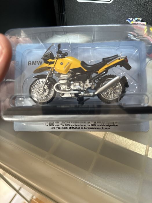 Miniatura BMW R 1150 GS Escala 1/24 Licença BMW Caixa Fechada