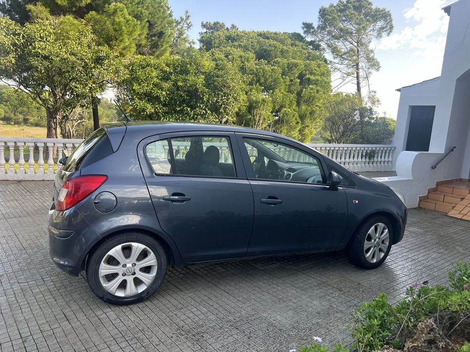 Opel  corsa 2008