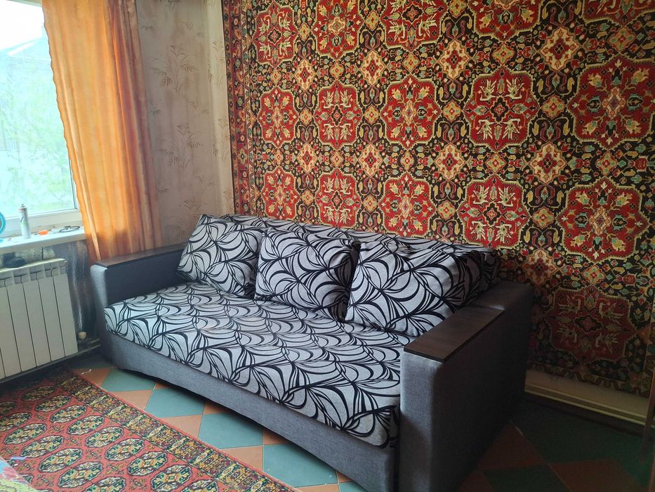 Здам ОДНУ КіМНАТУ жінці, в 2-х кімнатній кв. на ПХЗ