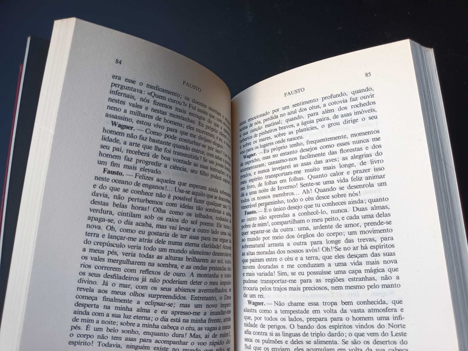 "Fausto" por Johann Wolfgang Goethe