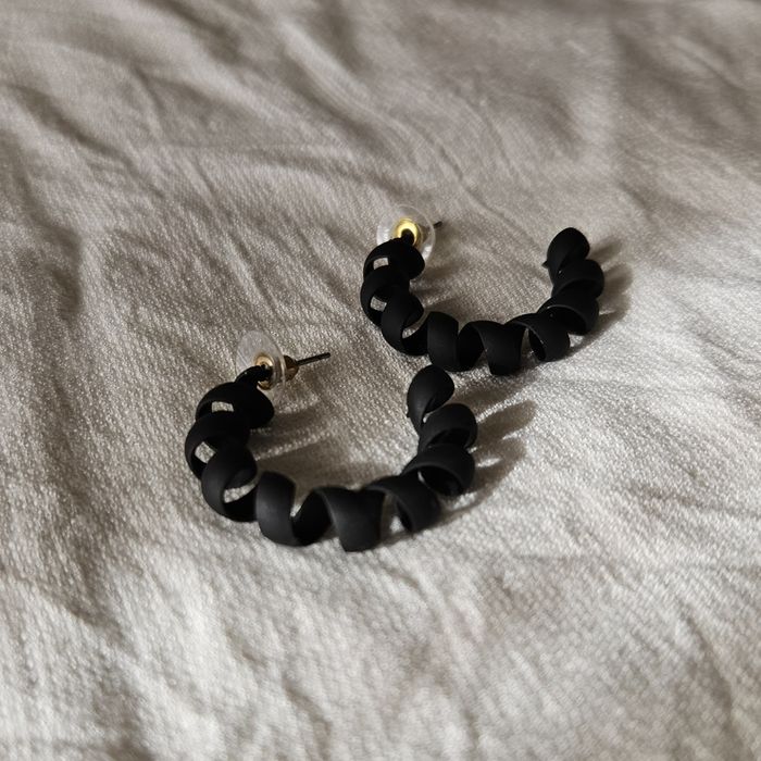 Brincos (entrega em mão)