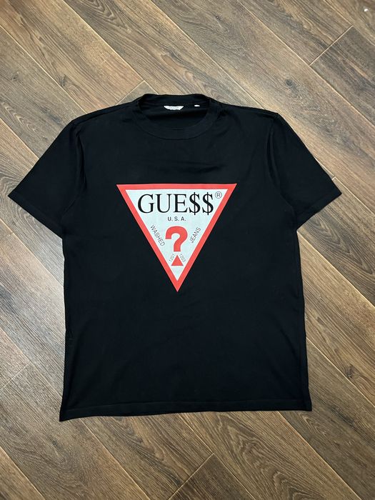 Футболка guess.