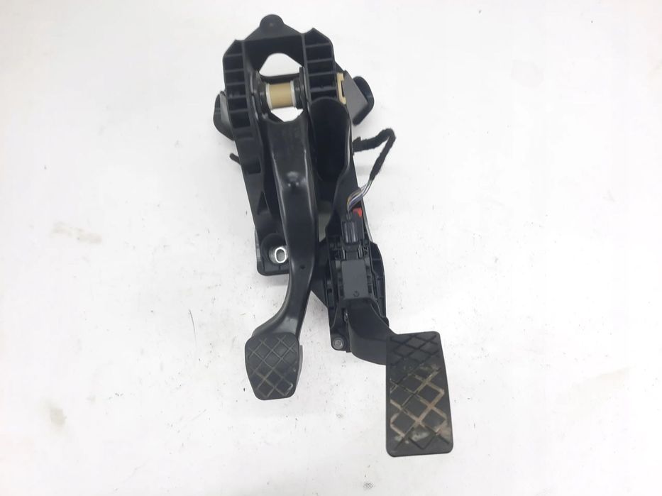 POTENCJOMETR PEDAŁ GAZU HAMULCA PASSAT B8