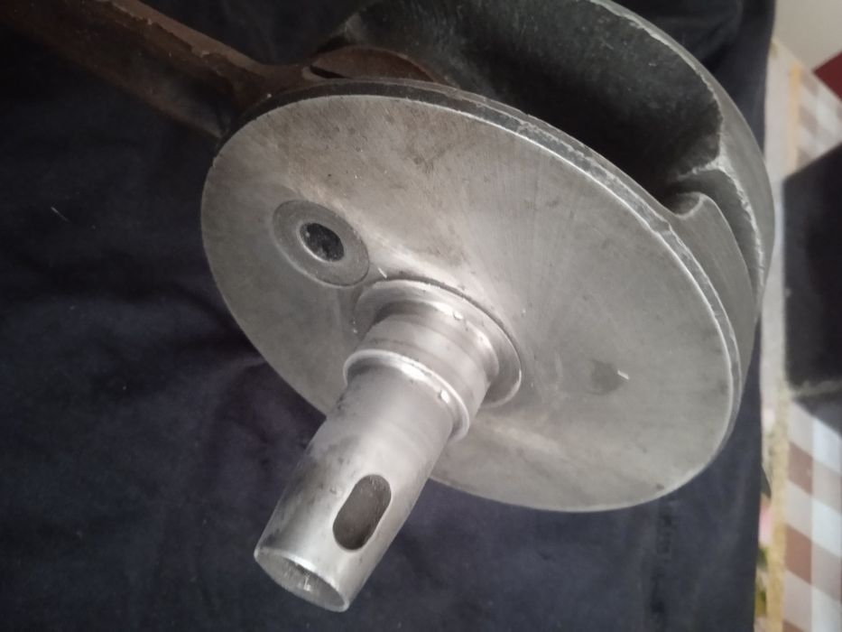 Коленвал Іж Юпітер