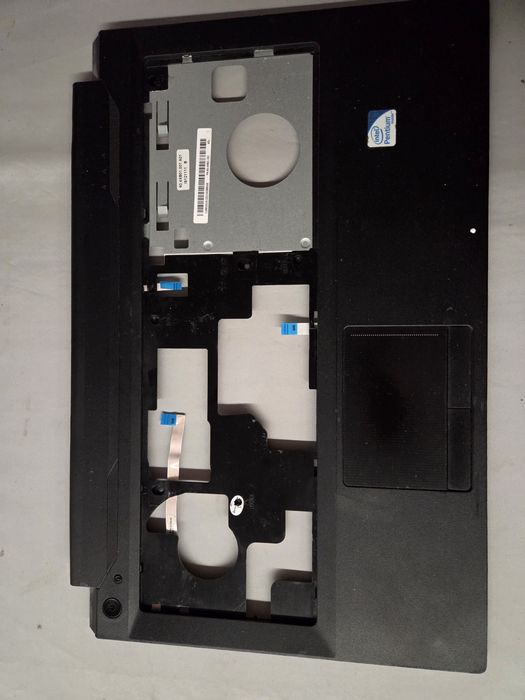 Sprzedam palmrest do Laptopa LENOVO B590