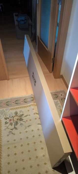 estante móvel IKEA