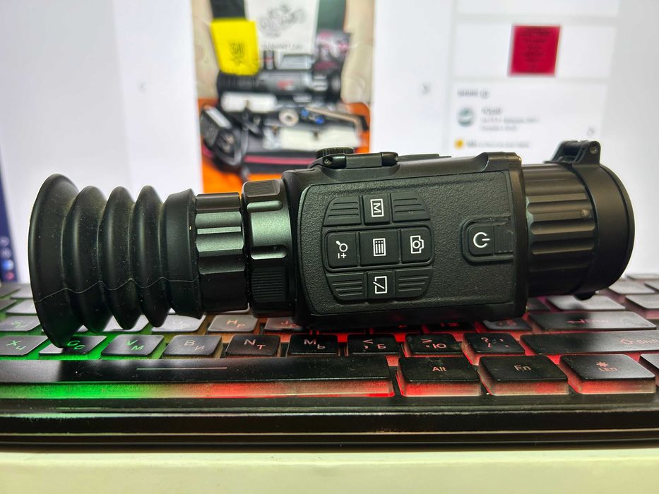 Тепловізійний приціл Konus Flame-R 2.5x-20x VOx 256x192\19мм\1000м