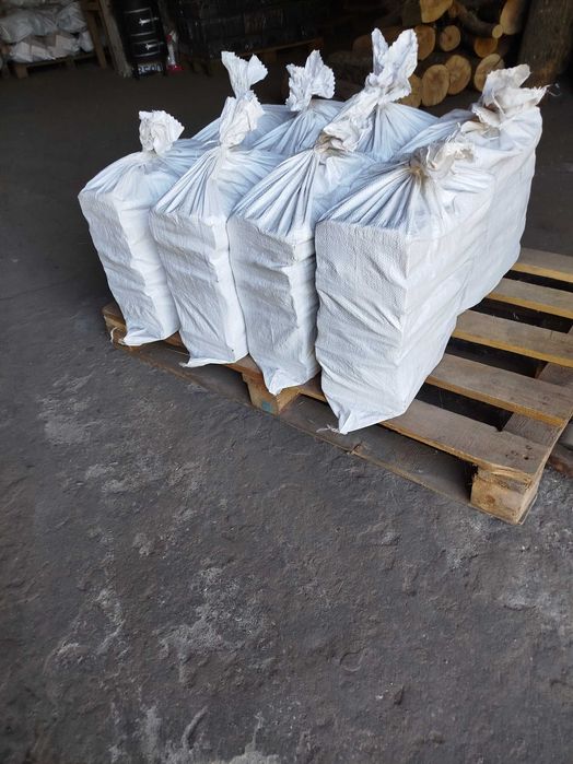 Торфобрикет, паливні брикети з соняшнику.