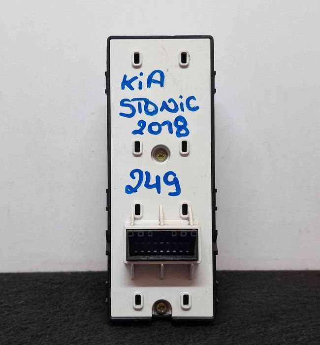 Comando / Botão / Interruptor Vidros Frente Esquerdo KIA STONIC (YB) ano 2018