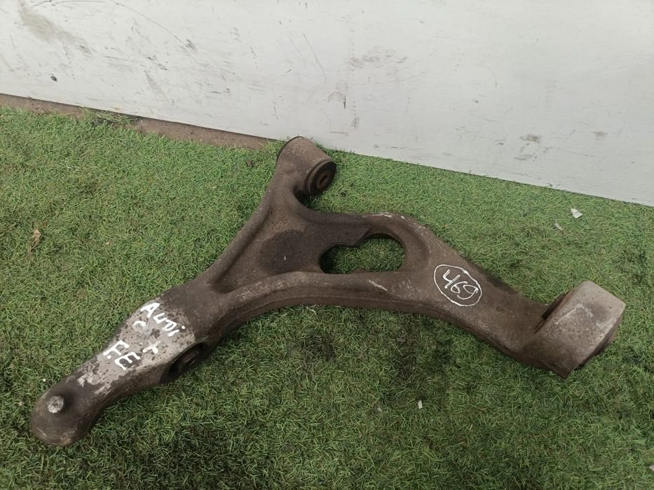 Braço de suspensão frente esquerdo AUDI Q7 (4L)