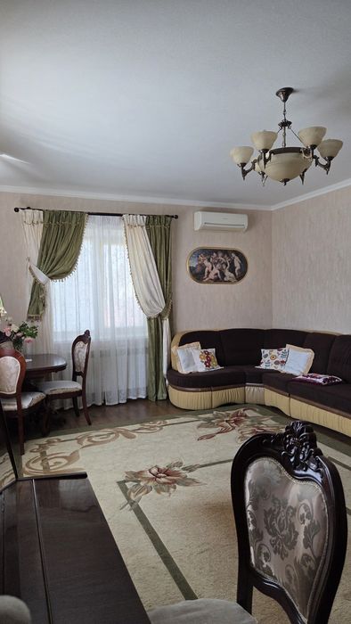 Продаж великого будинку у с.Орлівщина