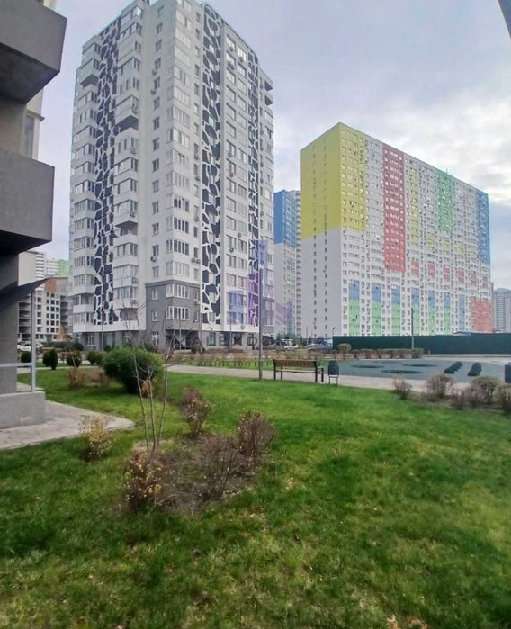 Продаж3к квартира, 94 кв.м, ЖК Саванна Сіті, Бровари, вул. Чубинського