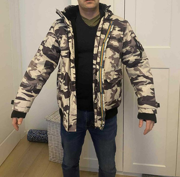 Kurtka Snowboardowa z kapturem XL Cropp
