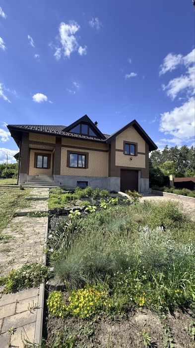 Продаж будинку біля Бучі