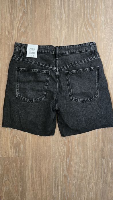 Шорти Бермуди Zara ,  Нові 38 р