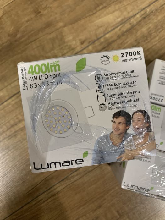 To jest reflektor do zabudowy Lumare LED 4W