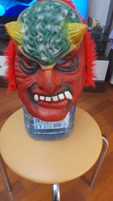 Маска для Хелоувин