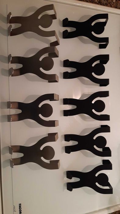 Cabides de porta com bonecos