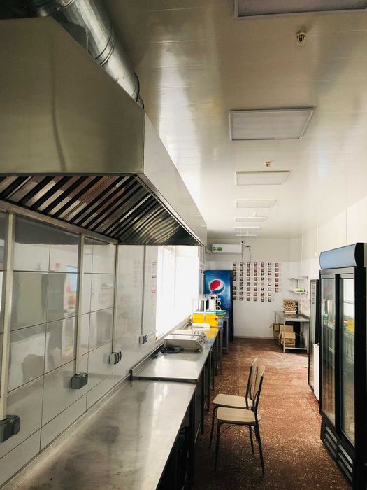 Оренда 89 м2/2 поверх/м. Олексіївська / об'єкт харчування